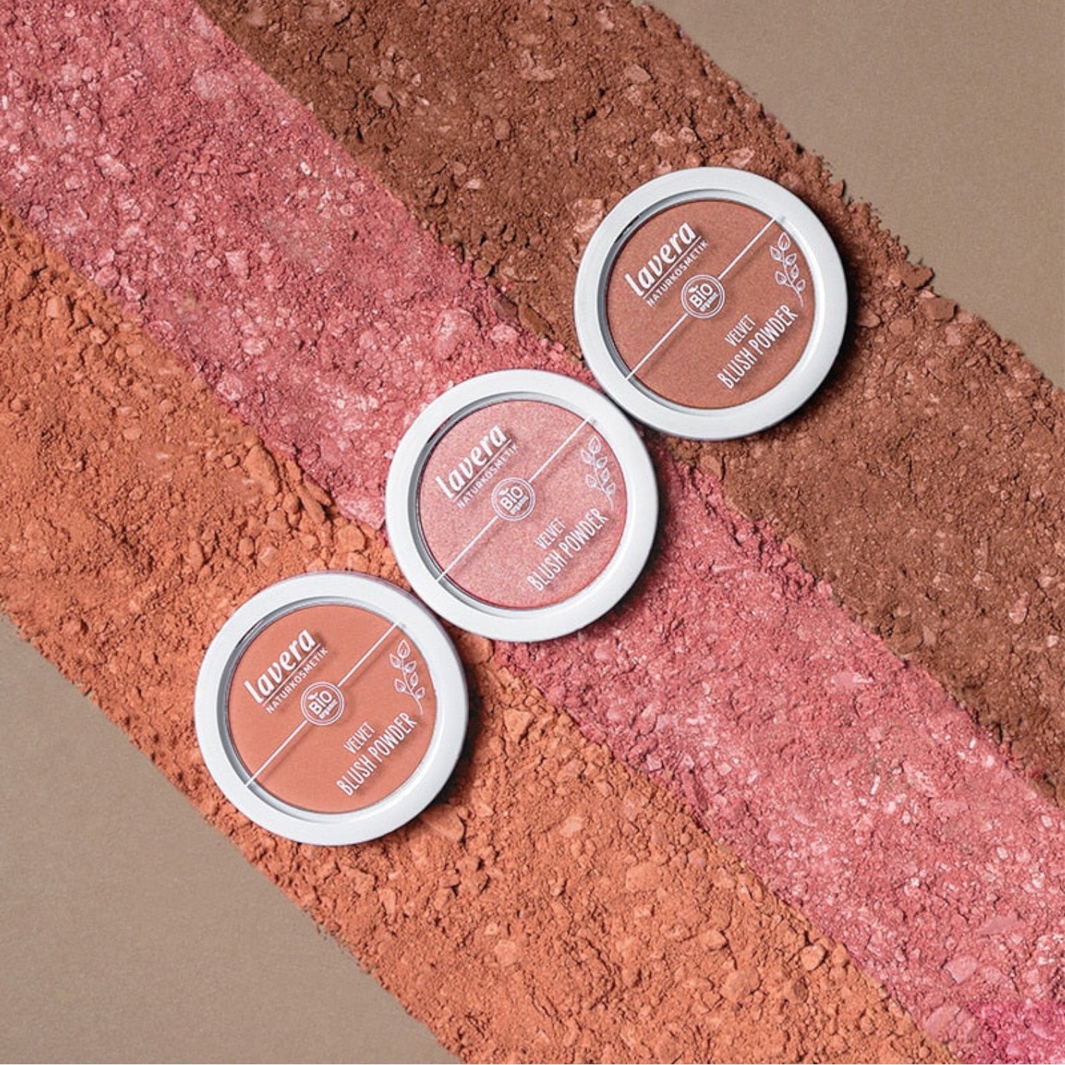 Lavera Colorete en Polvo Velvet 03 Nude Terracota Bio Organic - Imagen 2