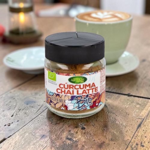 Curcuma-Chai-Latte-Artemis-Bio.jpg